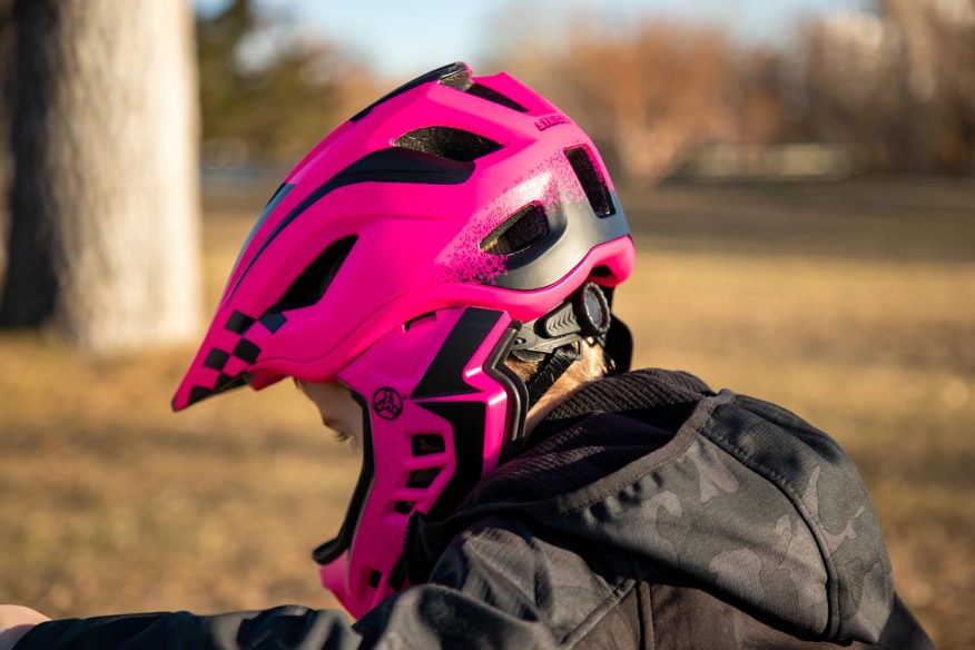 Strider ST-R Full-Face Helmet - Image 2